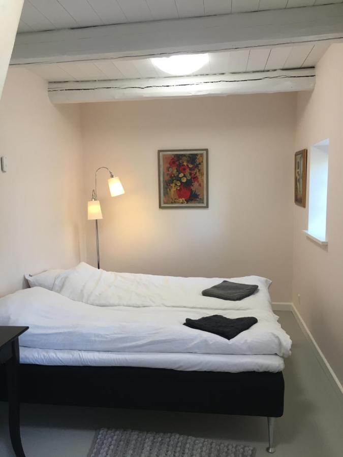 Vitas og Pouls Gård - Guesthouse Viby Eksteriør bilde
