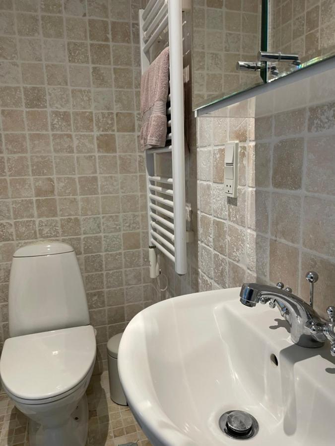 Vitas og Pouls Gård - Guesthouse Viby Eksteriør bilde